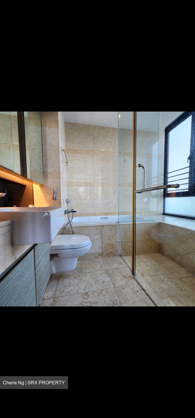 The Centrio (D12), Apartment #549576851